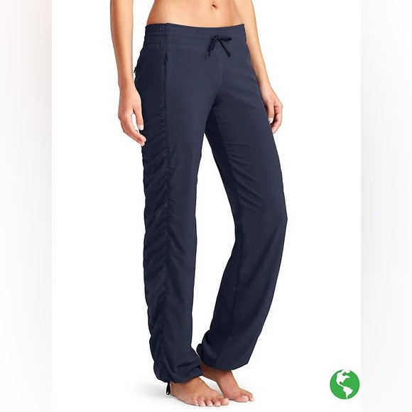 Athleta Pants - Athleta insulated lined La Viva Pant size 10